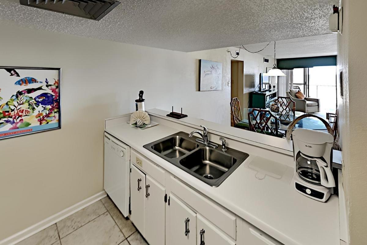 Dream Vacation: Oceanfront Condo Tennis Courts Миртъл Бийч Екстериор снимка